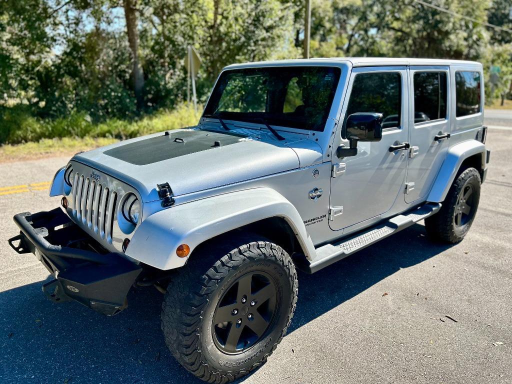 2012 Jeep Wrangler Unlimited Sahara