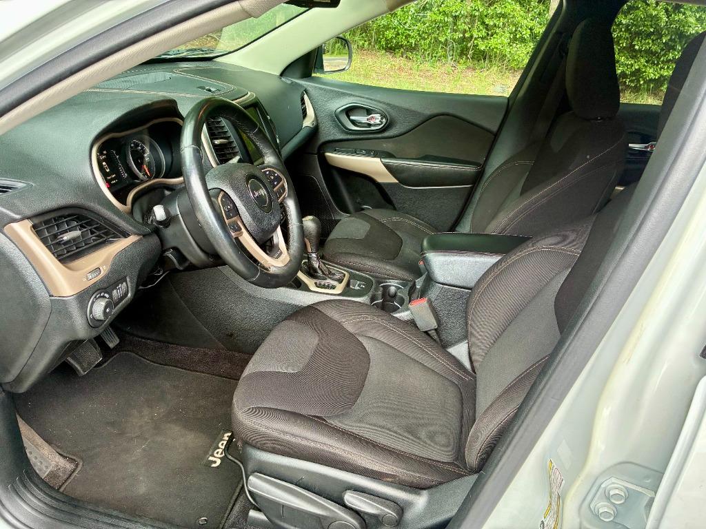2017 Jeep Cherokee Latitude - Photo 10